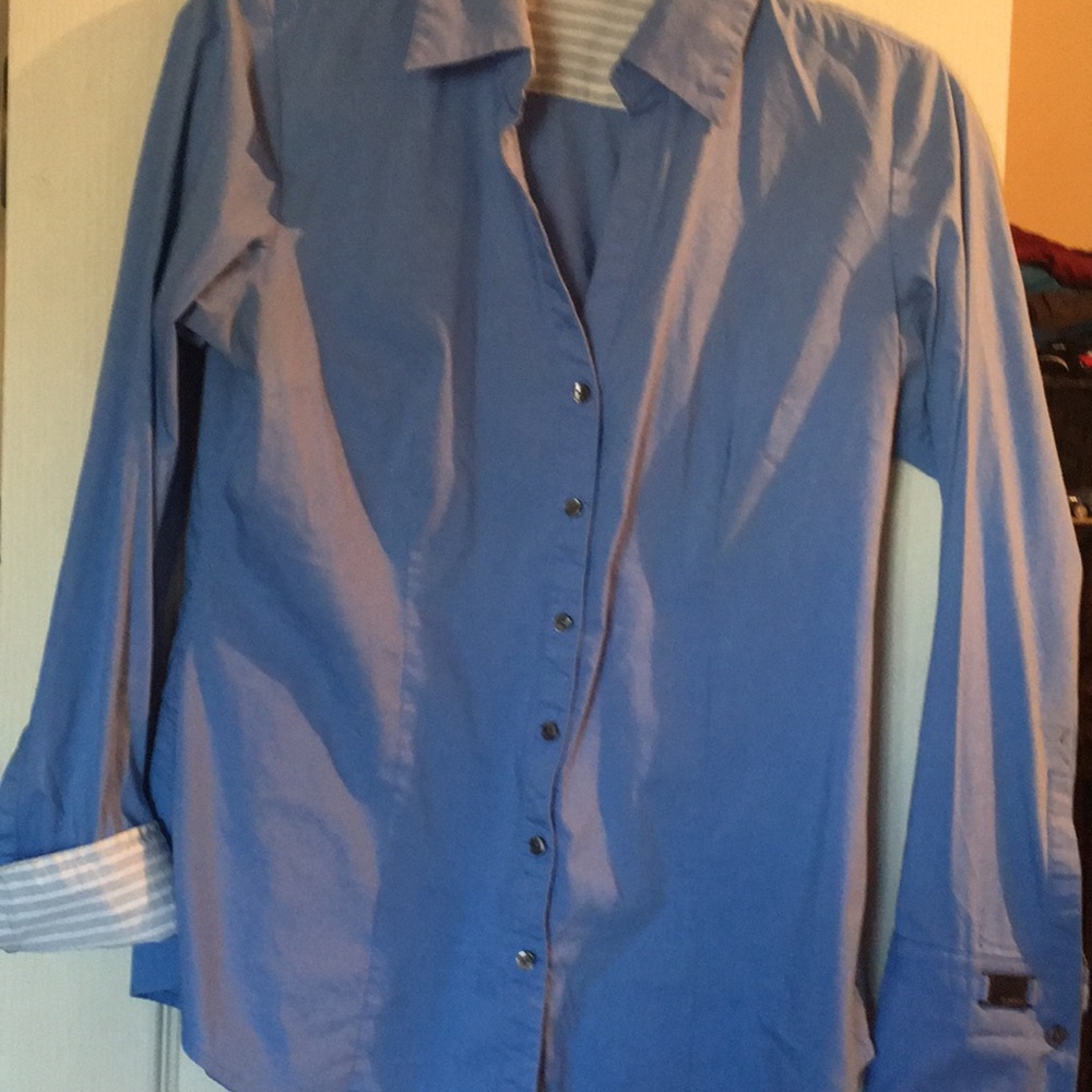 Blue express button up blouse